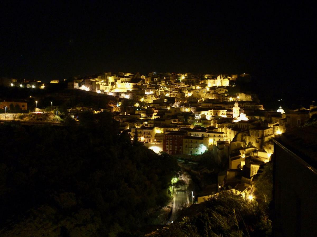 Balate Dimora In Centro Ragusa Exterior foto